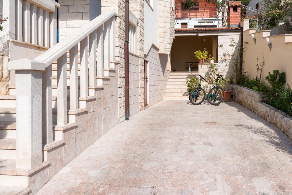 Apartments Villa Luxor Trogir Exteriér fotografie